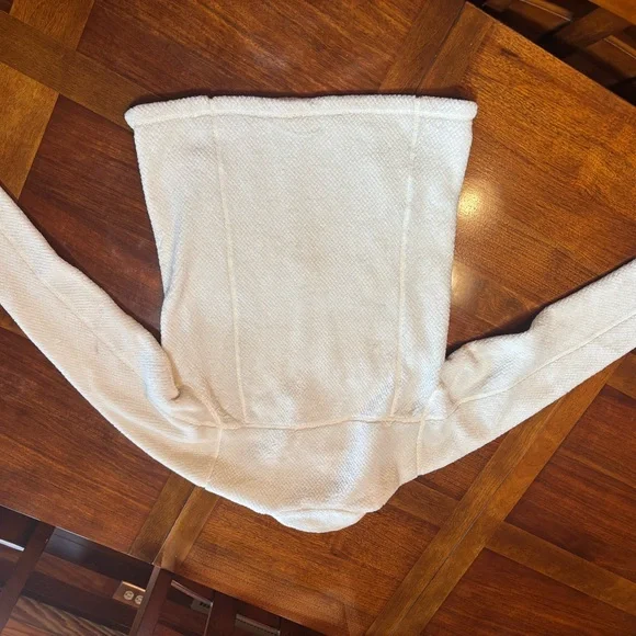 Patagonia Off-White Fleece Pullover - Picture 11 of 12
